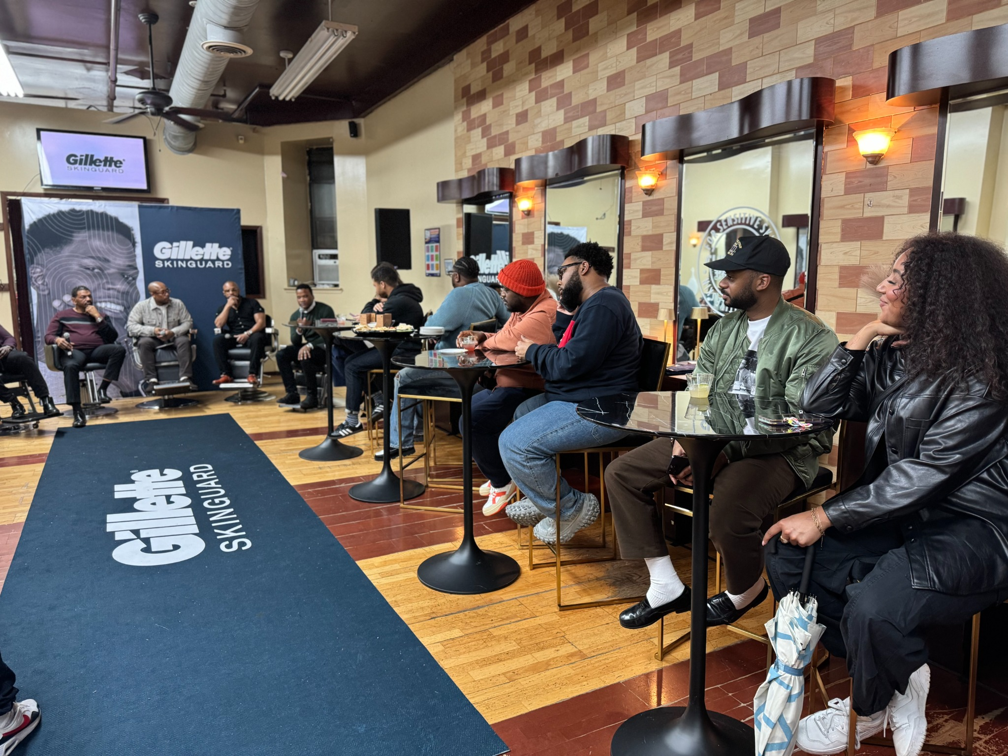 Community health conversation in a neighborhood barbershop setting